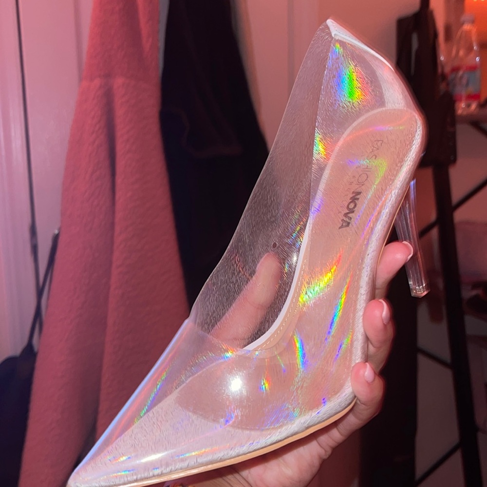 Brand new size 11 heels